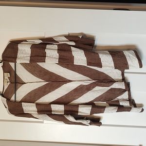 Daytrip womens light weight 3/4 sleeve light cardigan like new condition small